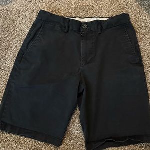 Old Navy Black Ultimate Slim Shorts Size 30